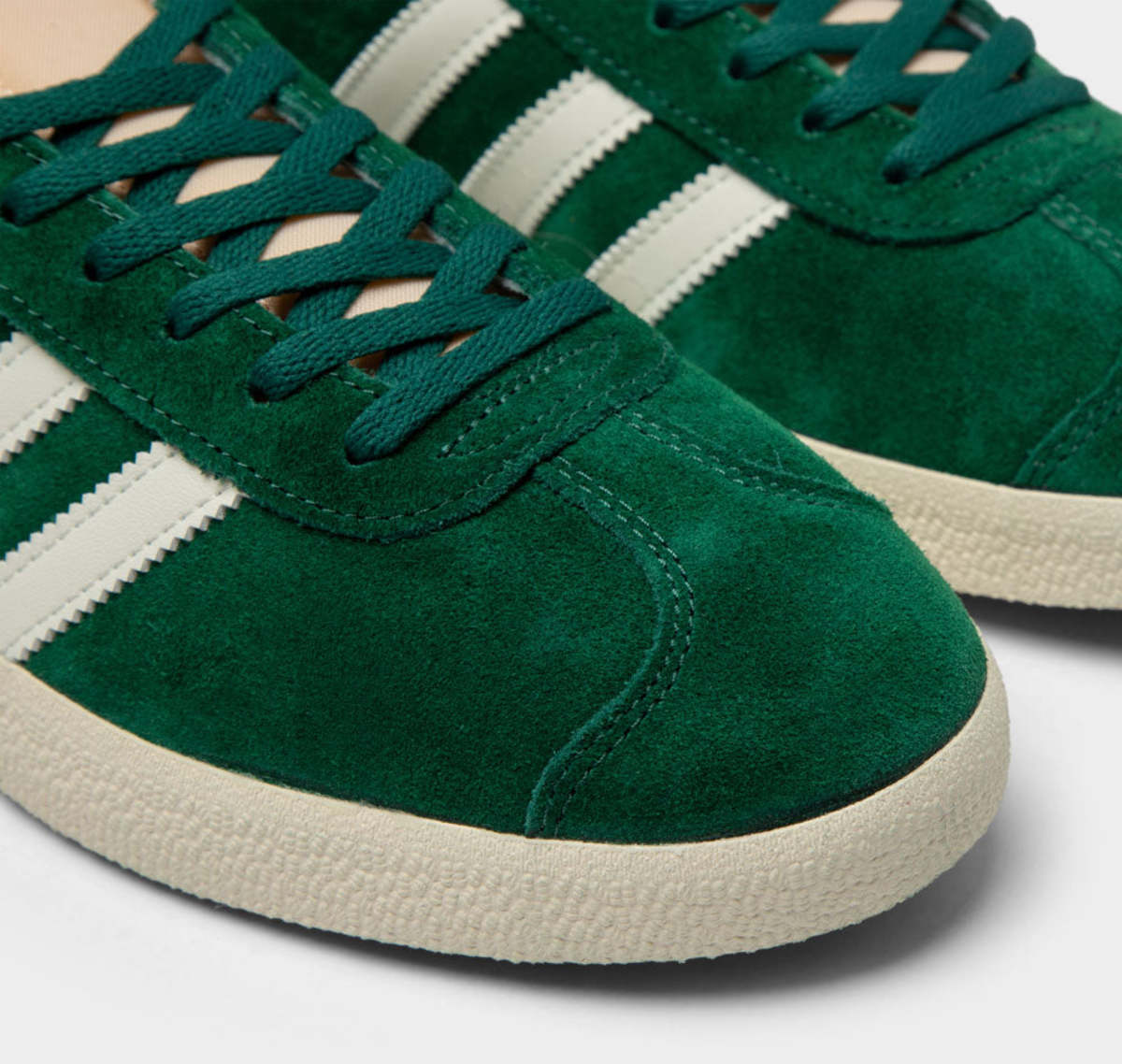 adidas gazelle silver green womens Gola Cyclone Emerald Terracotta Suede Sneaker