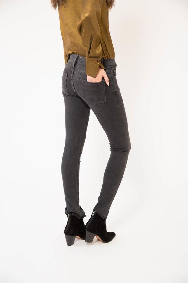 FRAME Denim Le Skinny de Jeanne Raw Front Split FRAME Denim Le Skinny de Jeanne Raw Front Split