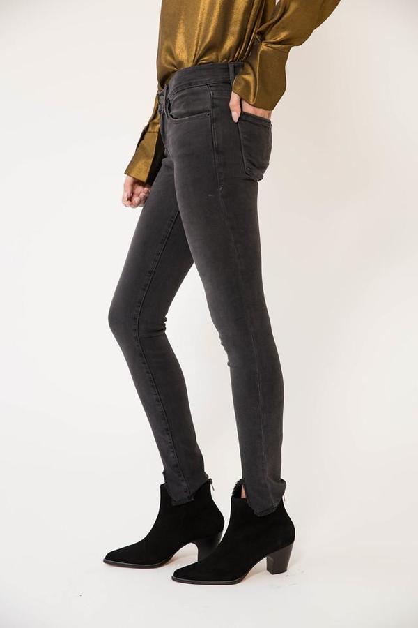FRAME Denim Le Skinny de Jeanne Raw Front Split FRAME Denim Le Skinny de Jeanne Raw Front Split