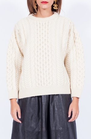 FISHERMAN ARAN CABLE SWEATER (MEDIUM) FISHERMAN ARAN CABLE SWEATER (MEDIUM)