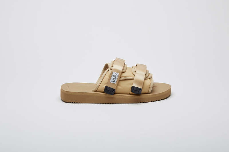 【関税込み】Suicoke ベージュ MOTO-Cab サンダル Suicoke MOTO Cab - Beige | Garmentory