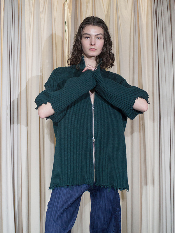 Unisex MM6 Maison Margiela Destroyed Zip Up Sweater - Dark Green