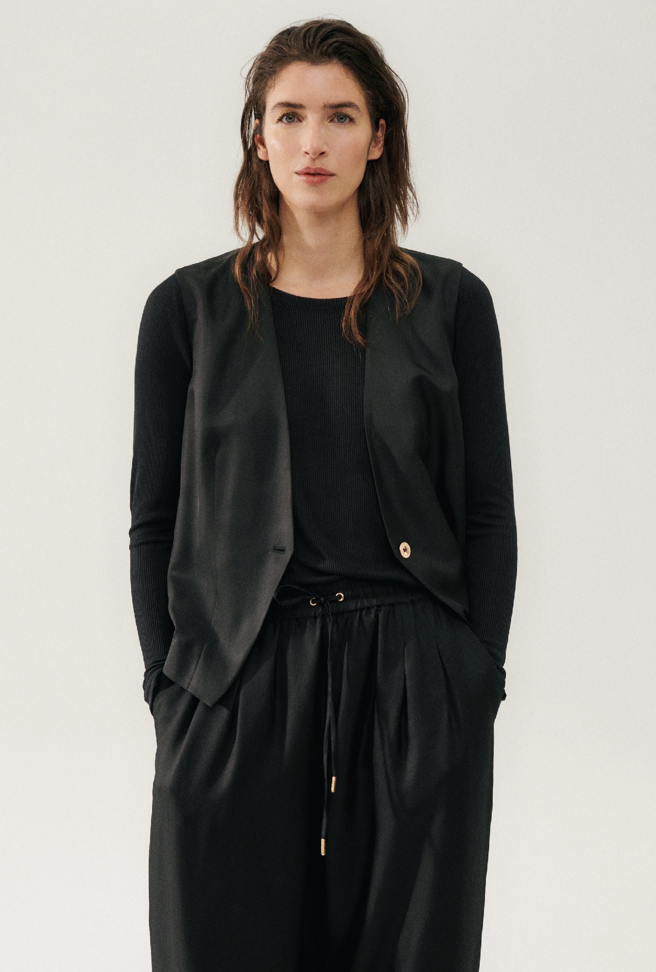 Twill Slouch Vest Moon Pinstripe