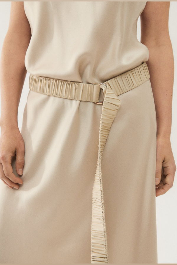 Silk Laundry WIDE LONG BELT - HAZELNUT