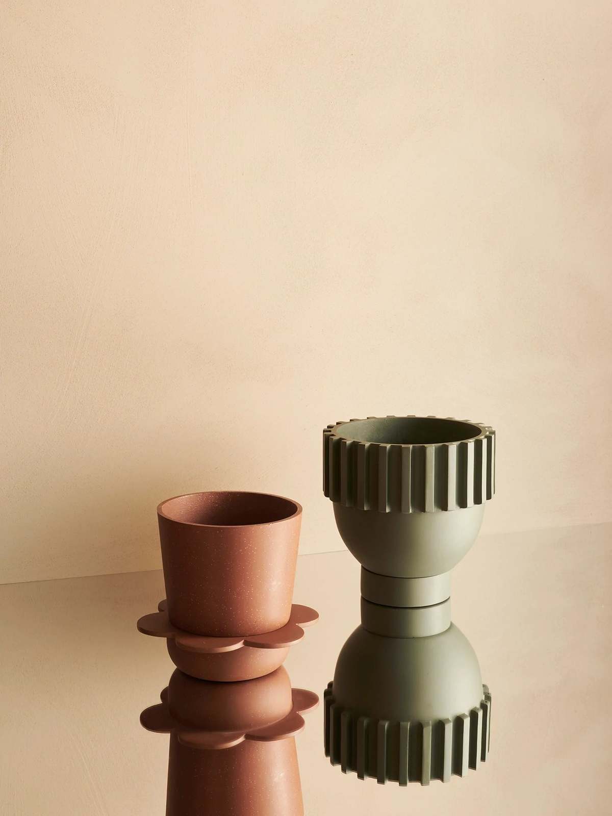 Capra Designs Solstice Planter - Image 11 of 12