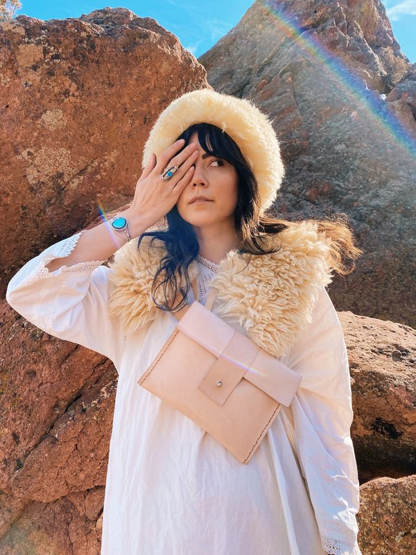 IDA+MOON Ceremony Round Sheepskin Hat Ida-moon-Ceremony-Sheepskin-  main image 4