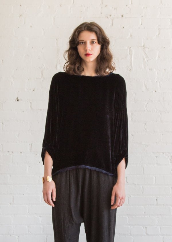 Raquel Allegra Dolman Top in Midnight Raquel Allegra Dolman Top in Midnight