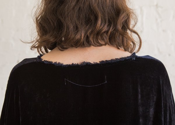 Raquel Allegra Dolman Top in Midnight Raquel Allegra Dolman Top in Midnight