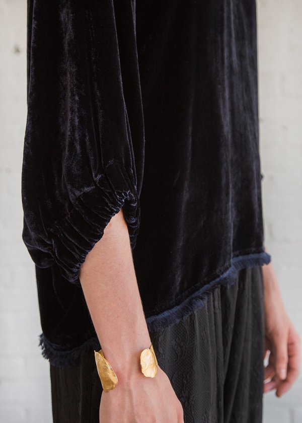 Raquel Allegra Dolman Top in Midnight Raquel Allegra Dolman Top in Midnight