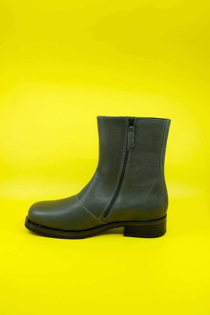 Our Legacy Leather Camion Boot - Ash Grey | Garmentory