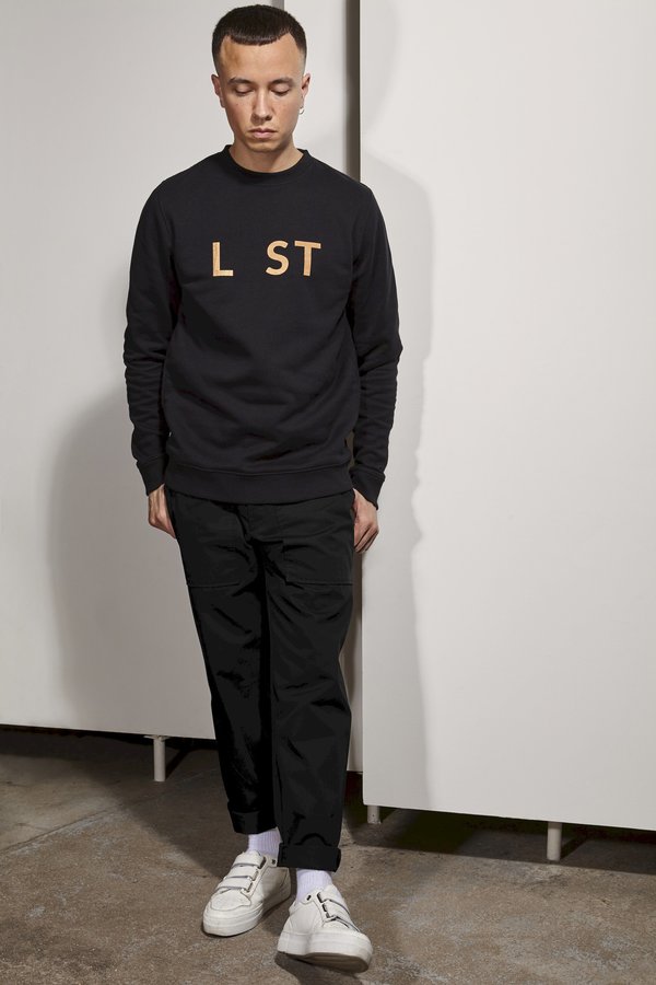 Basus SWEAT LOST - BLACK Basus SWEAT LOST - BLACK