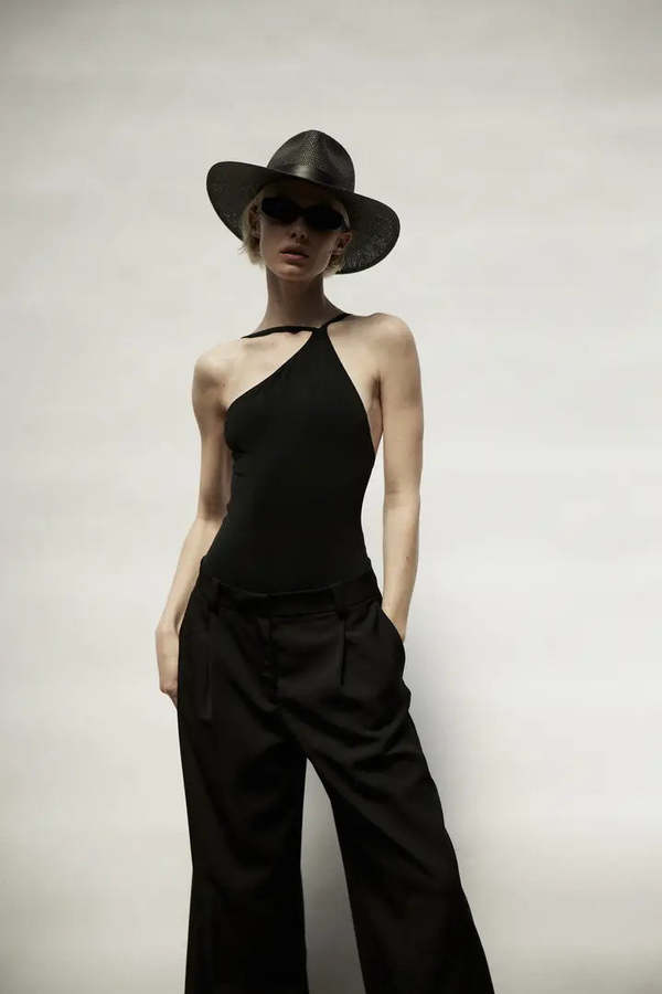 Black Simone Hat