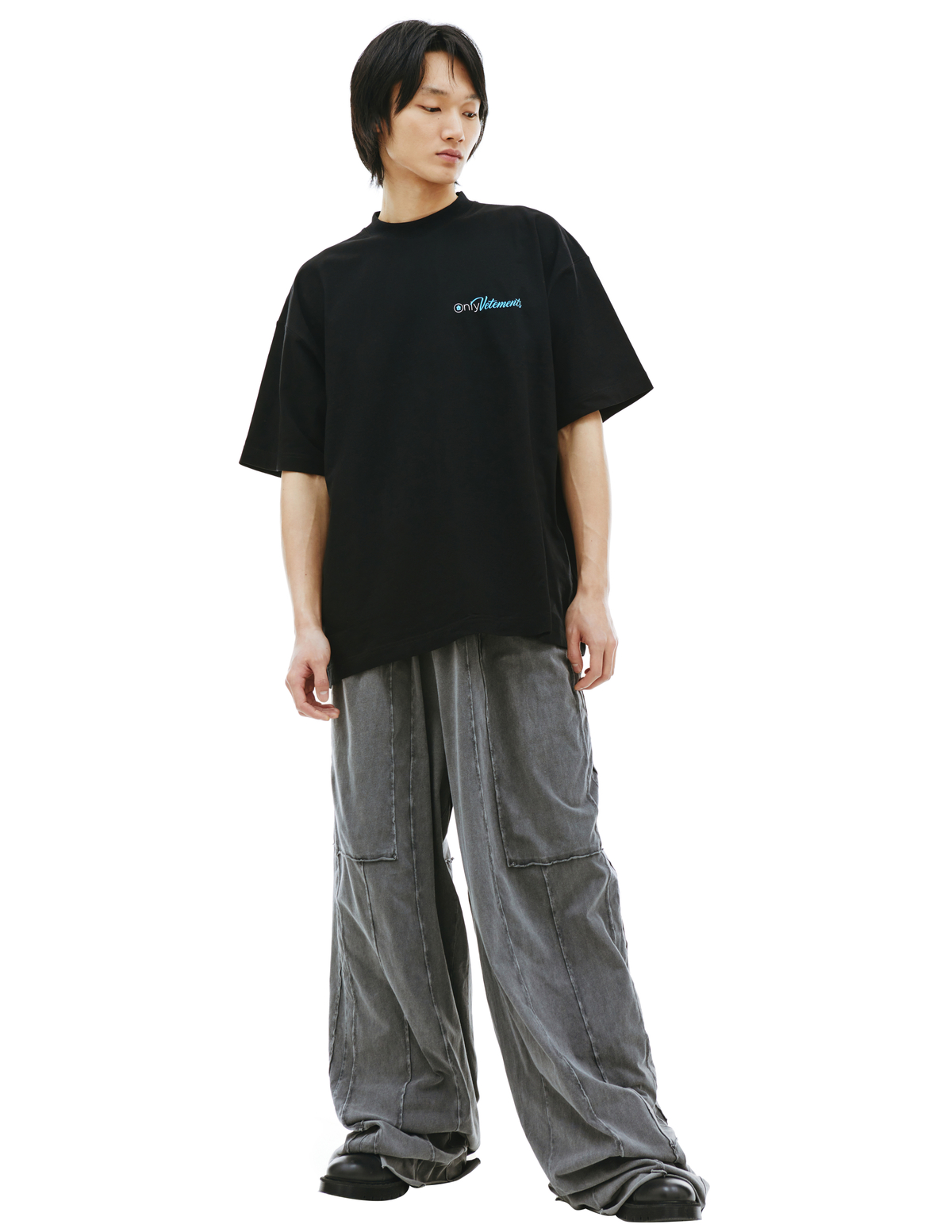 VETEMENTS Only Vetements T-Shirt - Black | Garmentory