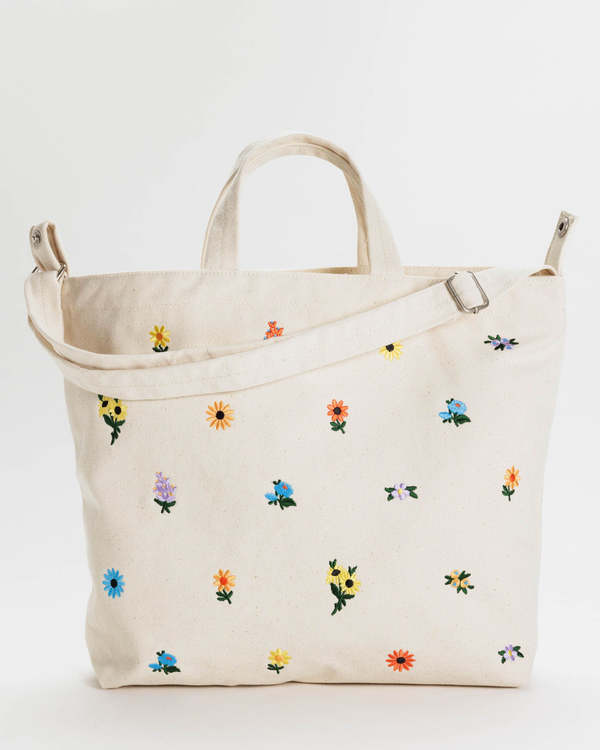 BAGGU Horizontal Zip Duck Bag Embroidered Ditsy Floral Garmentory
