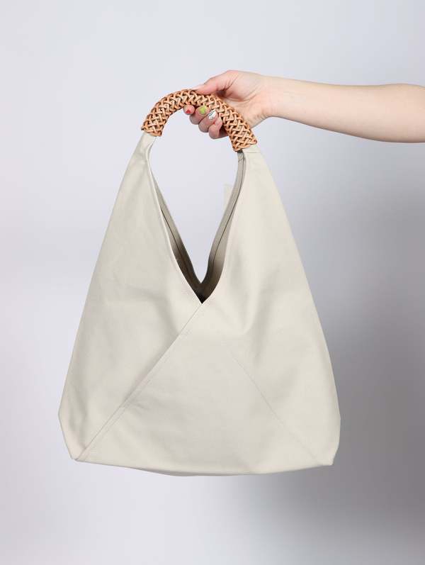 Kamaro'an Large Woven Triangle Bag - Ivory | Garmentory