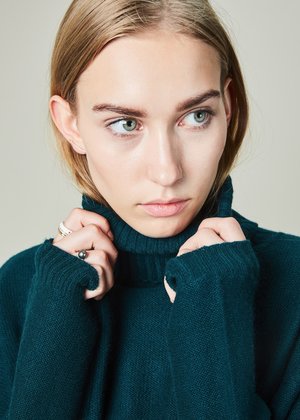 Manuelle Guibal Yam Cashmere Turtleneck Sweater Manuelle Guibal Yam Cashmere Turtleneck Sweater