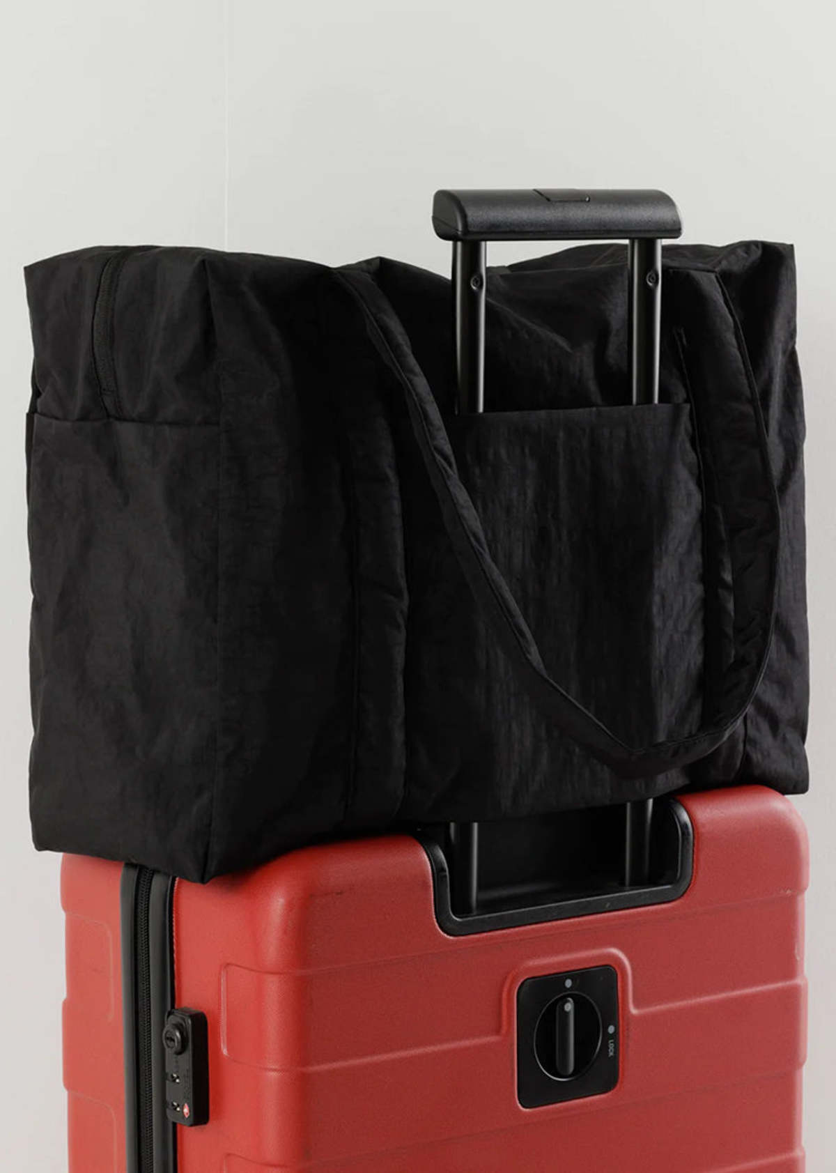 Baggu Cloud Carry On - Black - Image 3 of 3