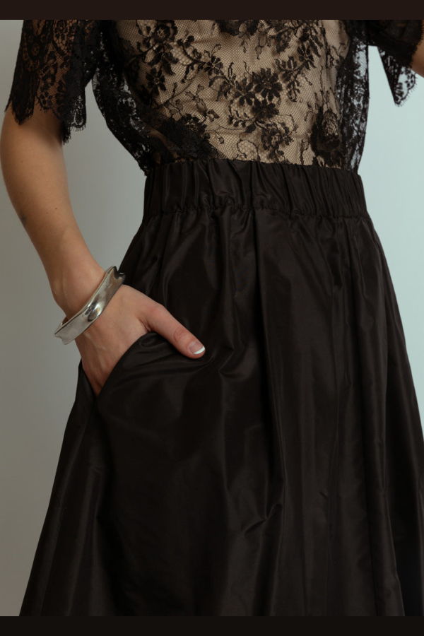 Aquarius Cocktail Taffeta Le Skirt - Black