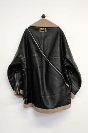 TAKAHIROMIYASHITA The Soloist. Faux Mouton Double Zip Ballon