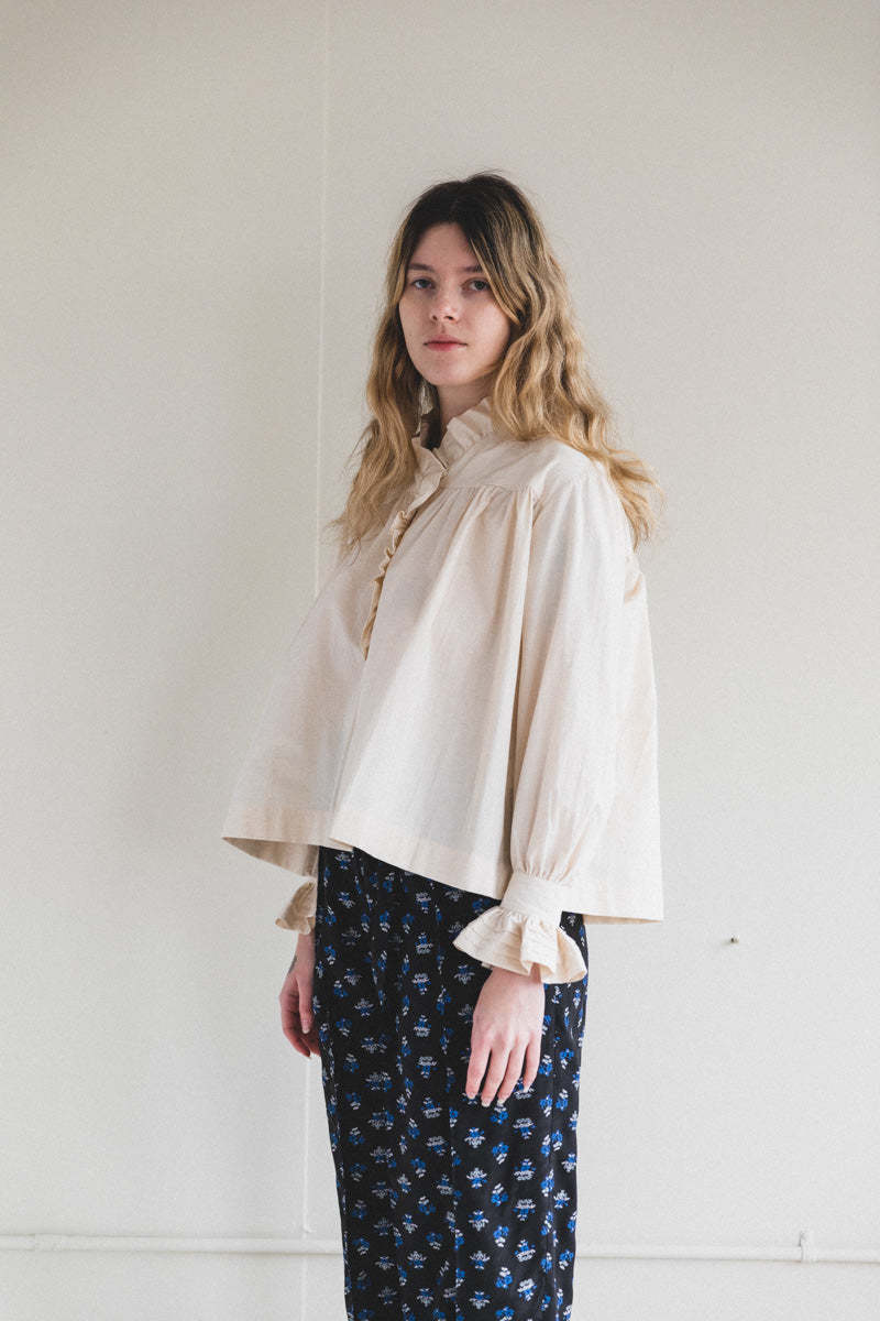 専用）CAWLEY STUDIO_SOPHIE SHIRT_COTTON CAWLEY STUDIO SOPHIE SHIRT - JAPANESE ECRU COTTON | Garmentory