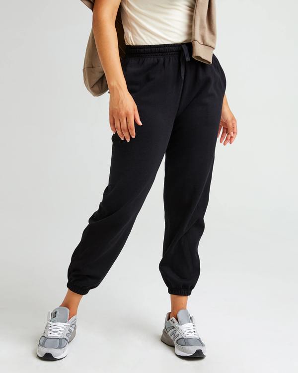 Richer Poorer Women's Recycled Fleece Classic Sweatpant