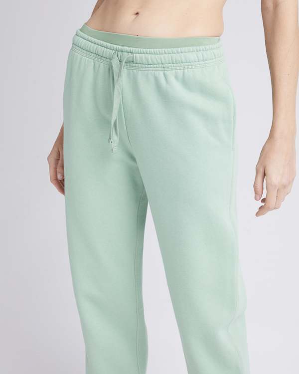 Richer Poorer Women's Recycled Fleece Classic Sweatpant