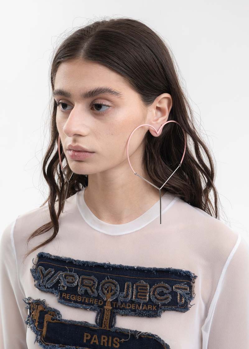 【関税込み】Y/Project ピンク Maxi Y Heart ピアス Y/project Single Maxi Y Heart Earring - Pink/Silver | Garmentory