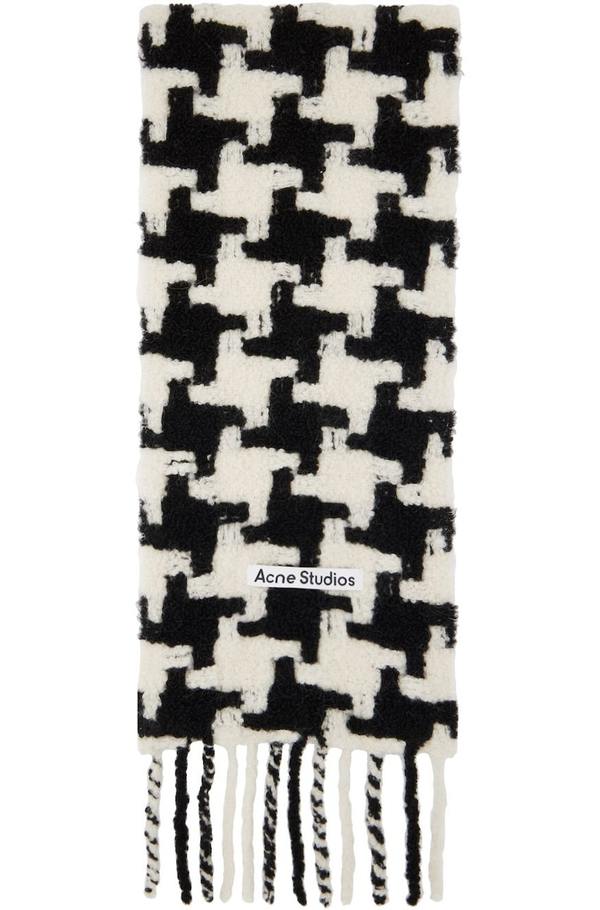 小物 ACNE STUDIOS SCARF/WHITE/BLACK ACNE STUDIOS HOUNDSTOOTH BLACK AND WHITE WOVEN FRINGED ALPACA