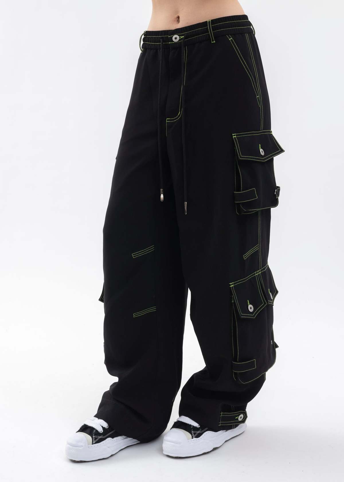 Feng Chen Wang Contrast Stitch Cargo - Black | Garmentory