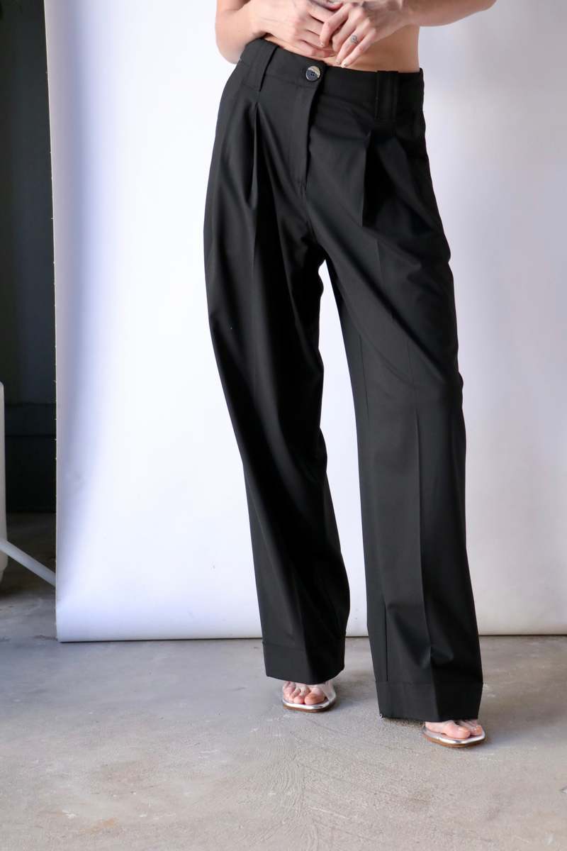 パンツ Ganni Pleated trousers Purple Wine Summer Suiting Relaxed Pleated Pants | GANNI US