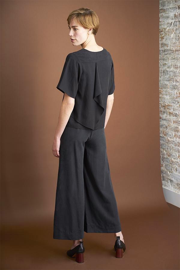 Elise Ballegeer Beate Top - Black Elise Ballegeer Beate Top - Black