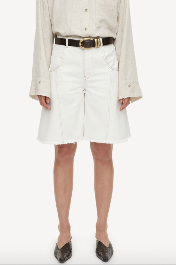 By Malene Birger Mavou Shorts - Soft White | Garmentory