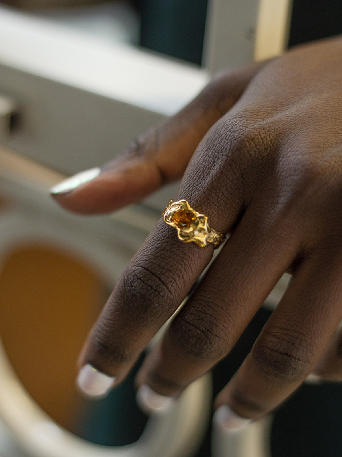 Simuero-Ola-Ring---Gold-
