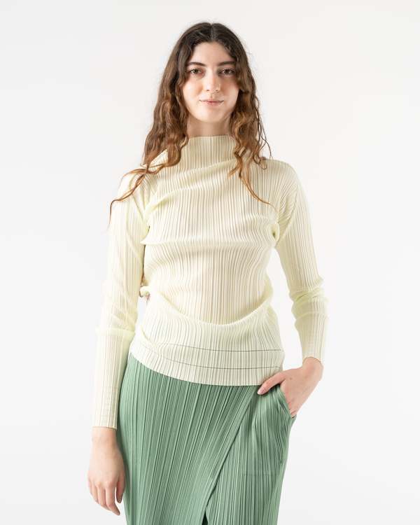 PLEATS PLEASE ISSEY MIYAKE - Woman - Green - STOLE