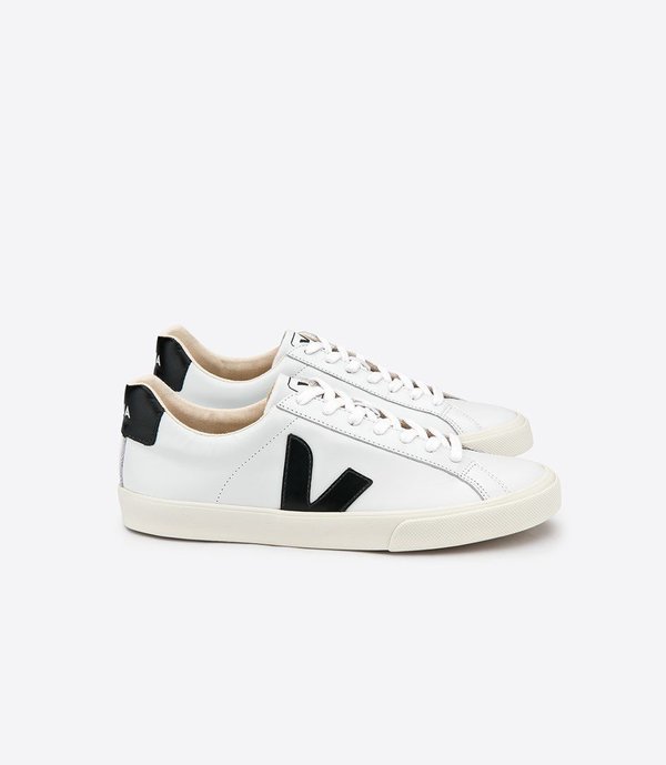 UNISEX Veja Esplar Leather Low Logo White Black Sneaker UNISEX Veja Esplar Leather Low Logo White Black Sneaker