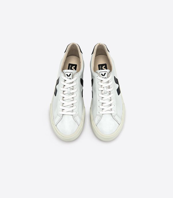UNISEX Veja Esplar Leather Low Logo White Black Sneaker UNISEX Veja Esplar Leather Low Logo White Black Sneaker