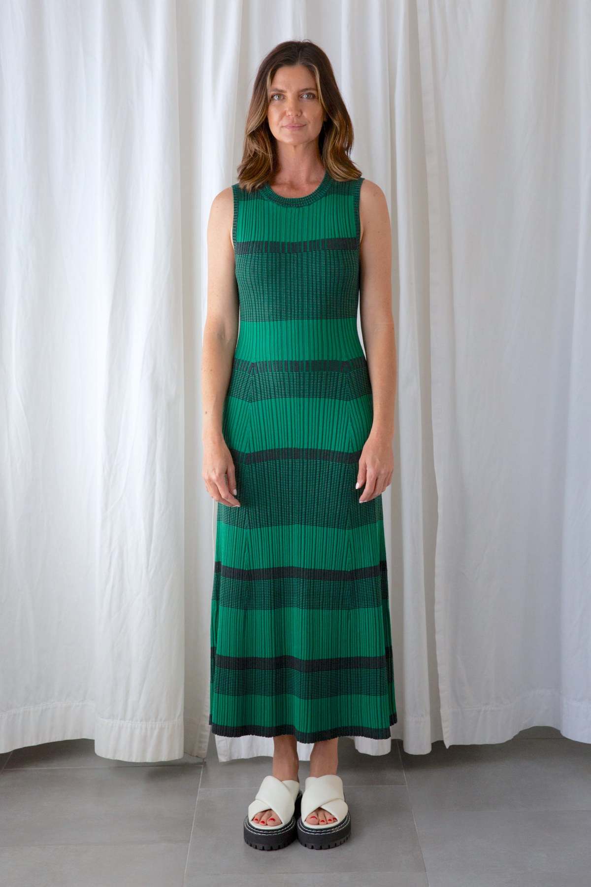 green open shoulder dress ZARA. Green Ts knit dress – Hibuy market main image 0