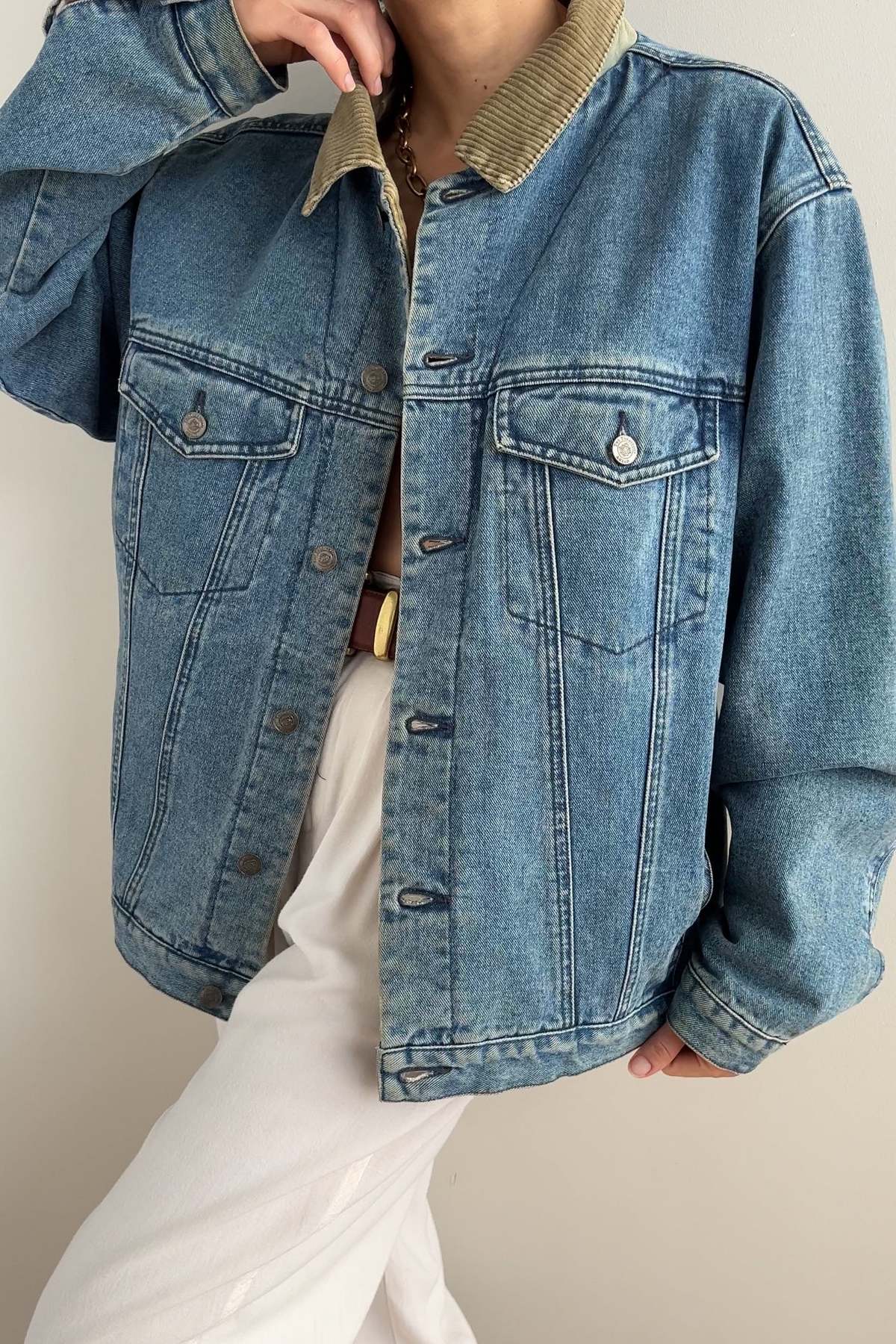 Cotton Jacket with corduroy collar