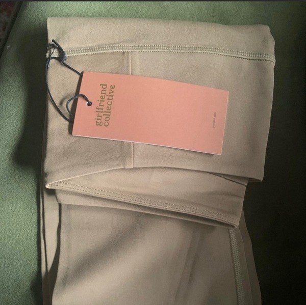 Girlfriend Collective Beachwood FLOAT ultralight leggings tan size S