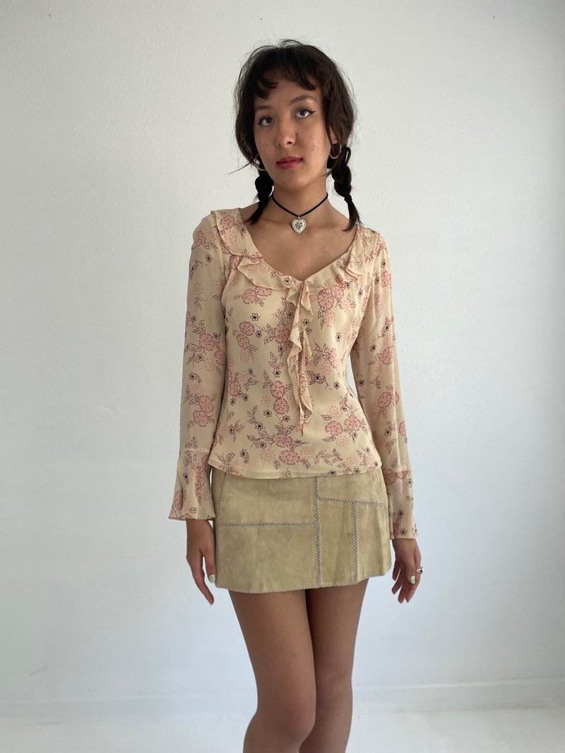 Ann Taylor Loft Arianne blouse - Pink | Garmentory, image size:800x1067