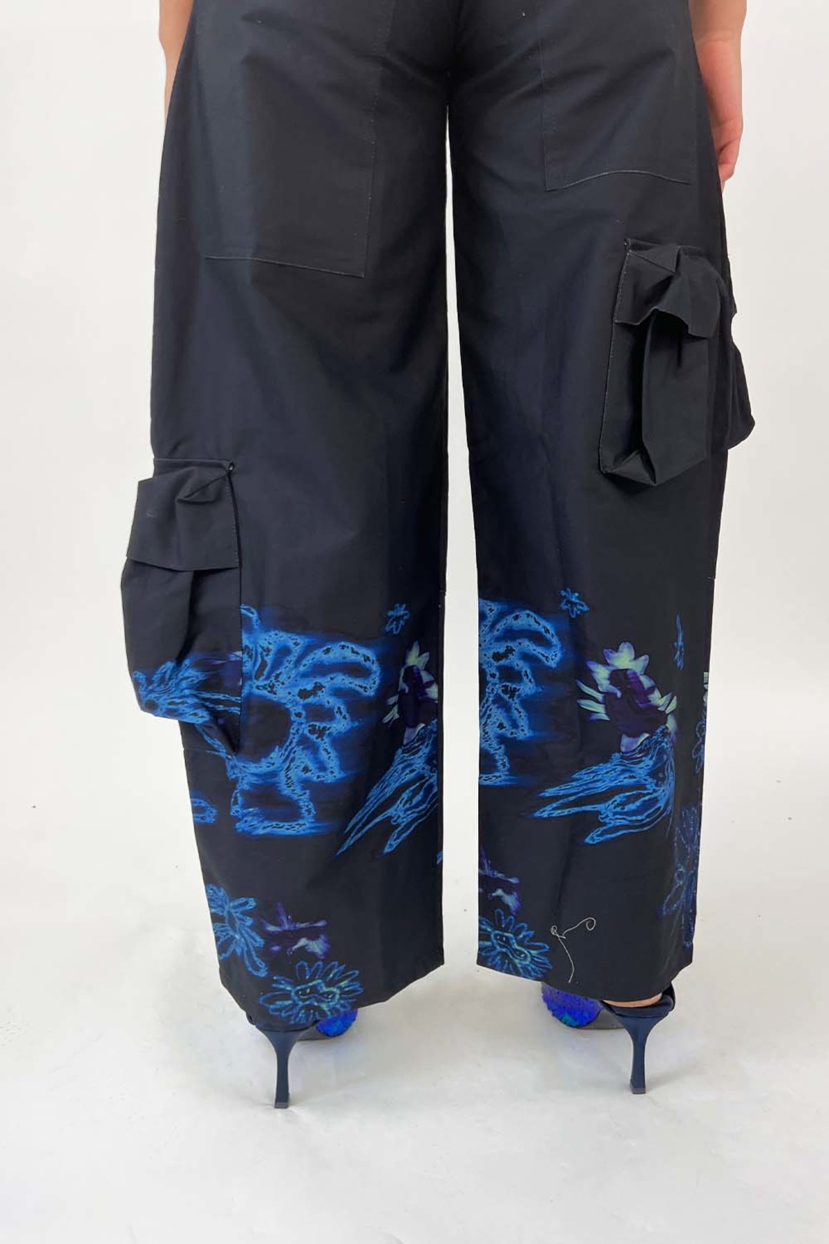 Collina Strada Lawn Cargo Pants - Basically Black - Image 4 of 11