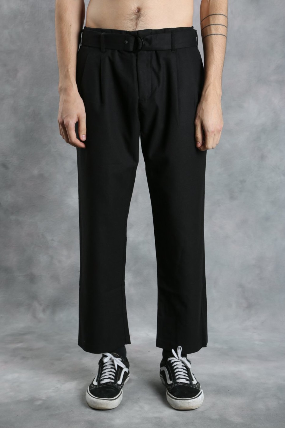 STAMPD スタンプド Berlin Trouser Short black Stampd Berlin Trouser - Black | Garmentory