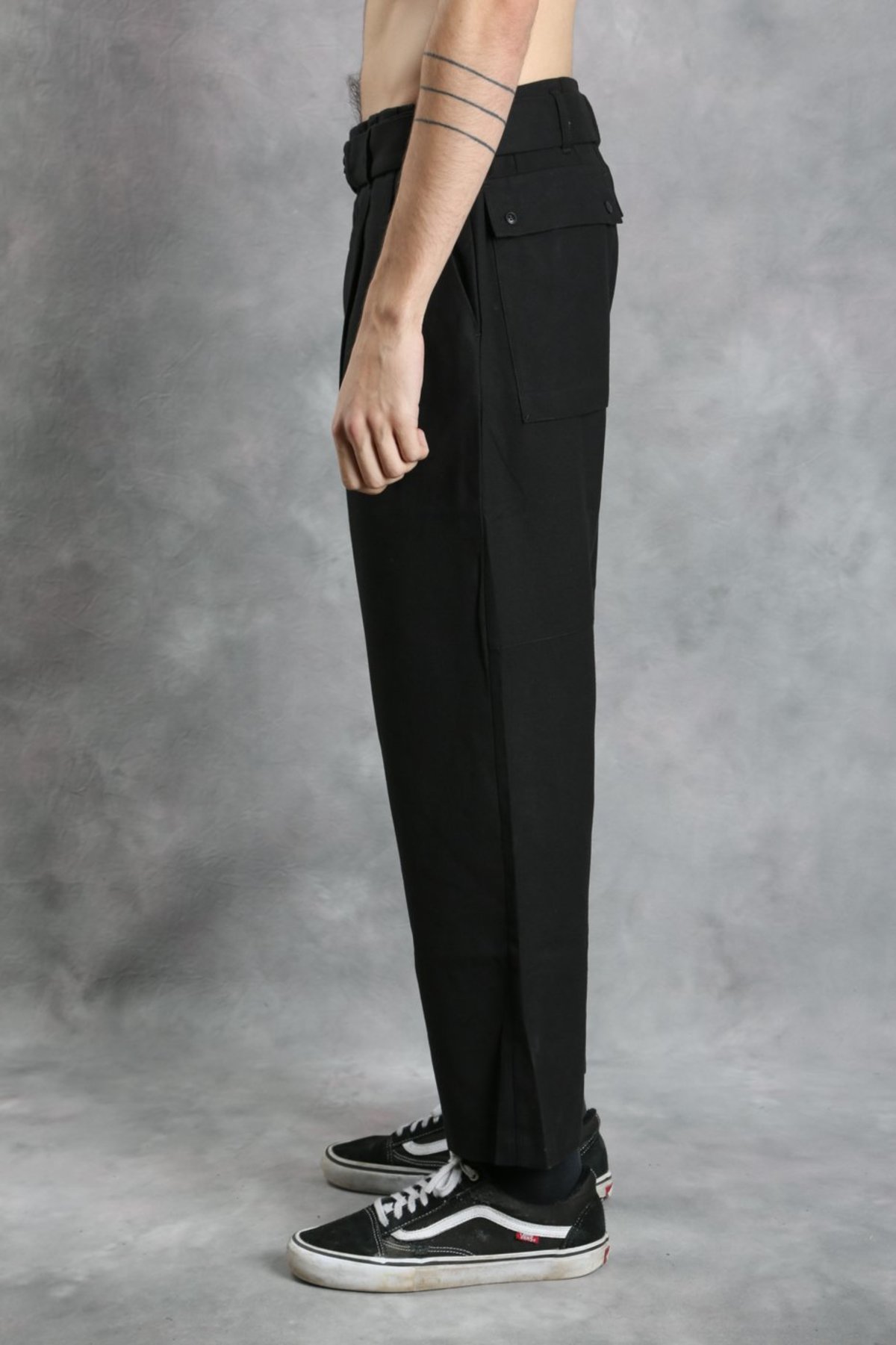 STAMPD スタンプド Berlin Trouser Short black Stampd Berlin Trouser - Black | Garmentory