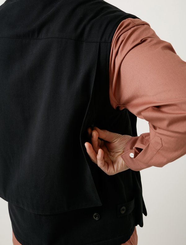 Lemaire Reporter Vest - Black | Garmentory