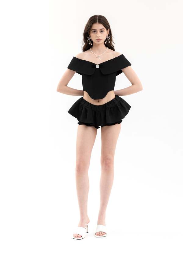 Shushu/Tong Skirt Trimmed Double Layer Shorts - Black | Garmentory