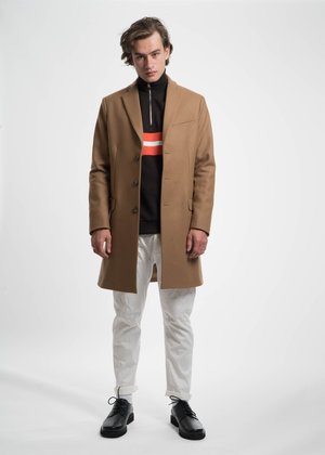 Harmony Dark Brown Sofian Sweatshirt Harmony Dark Brown Sofian Sweatshirt