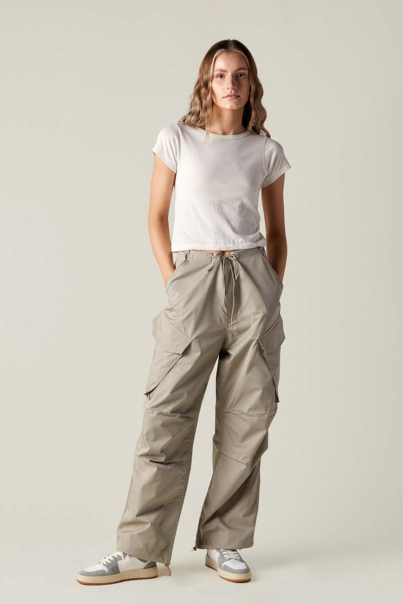 【AGOLDE / エーゴールドイー】GINERVA CARGO PANT AGOLDE GINERVA CARGO PANT - DRAB | Garmentory