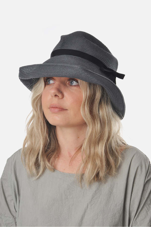 Mature Ha Boxed Large brim Hat - Charcoal/Black | Garmentory