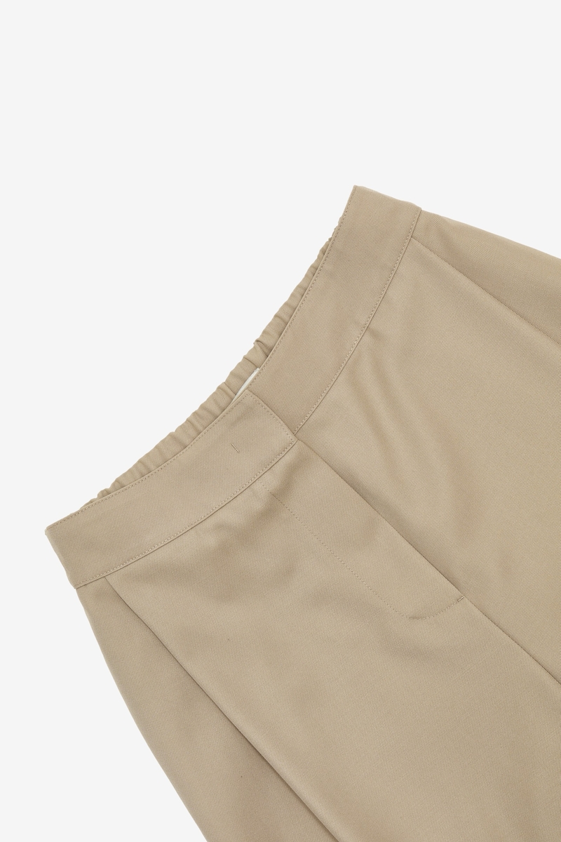 AMOMENTO Garconne Shorts - Beige | Garmentory