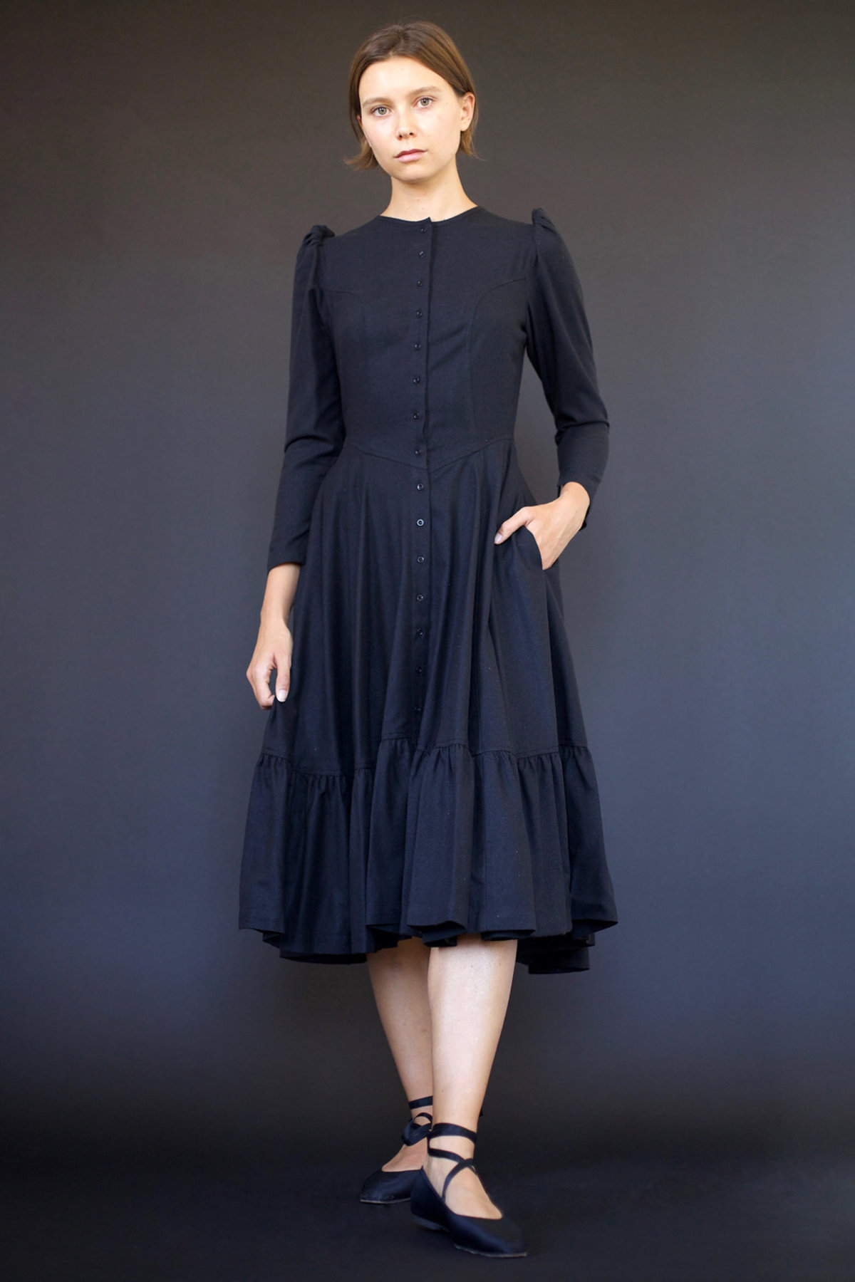 Town Clothes Rosa Dress in Black - Image 3 of 7
